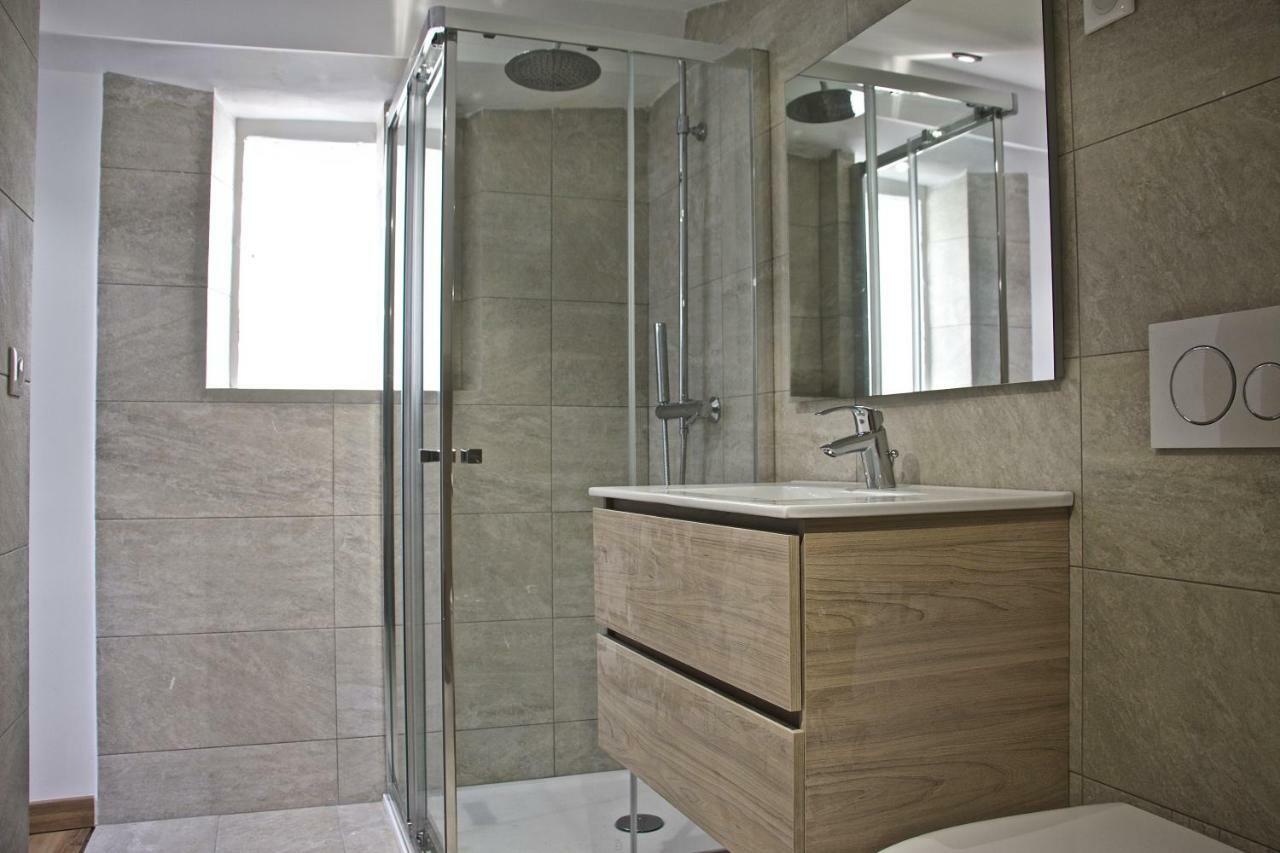Duplex Fontaine - Appartement Duplex Coeur Vieil Antibes Old City Marche Provencal ภายนอก รูปภาพ